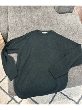 Men's Crewneck Sweater in Dark Green